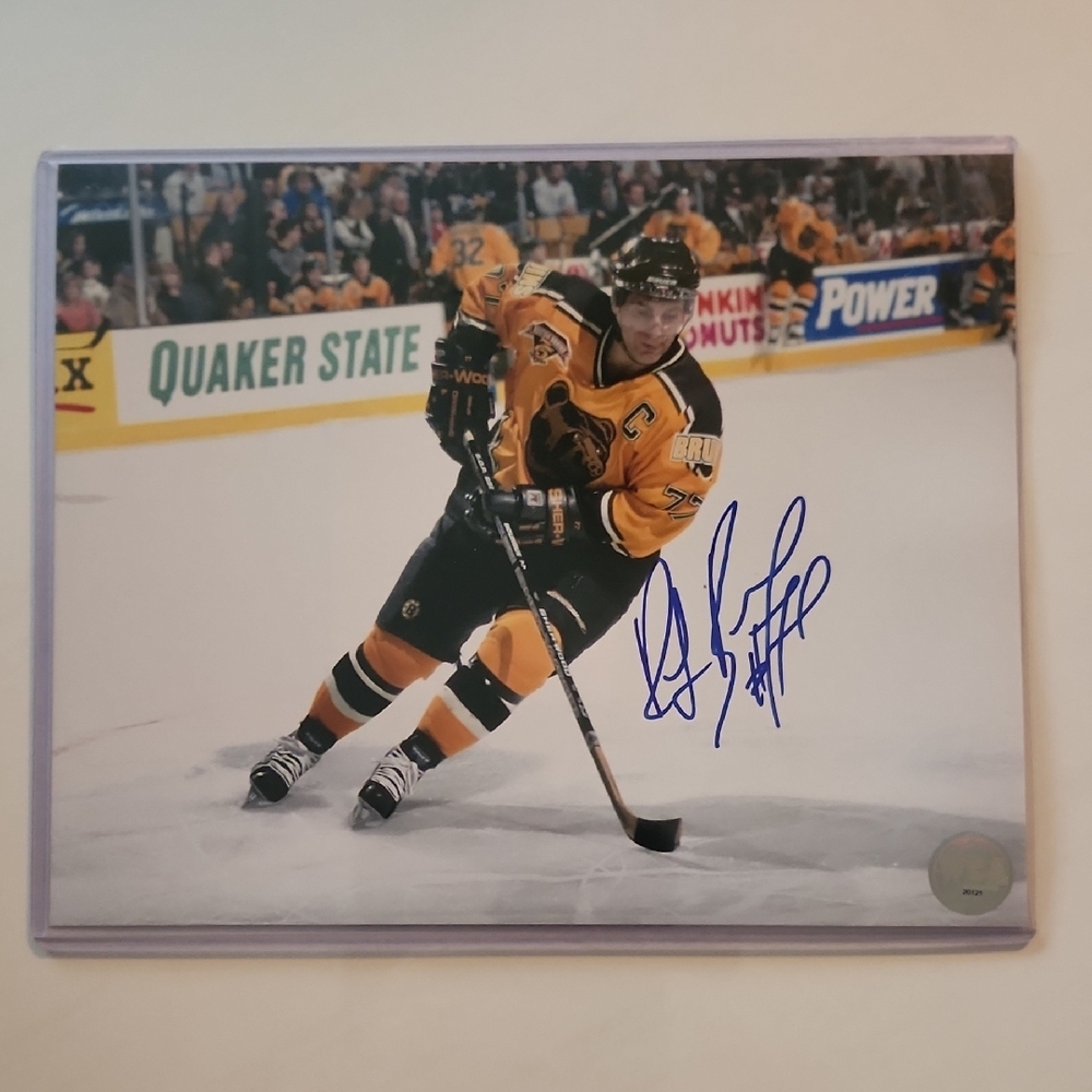 Ray Bourque Boston Bruins autographed 8 X 10 photo